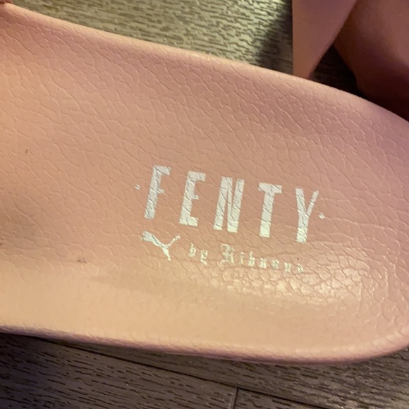 PUMA x Rihanna Slides in Pink (size 10.5) - Picture 3 of 7